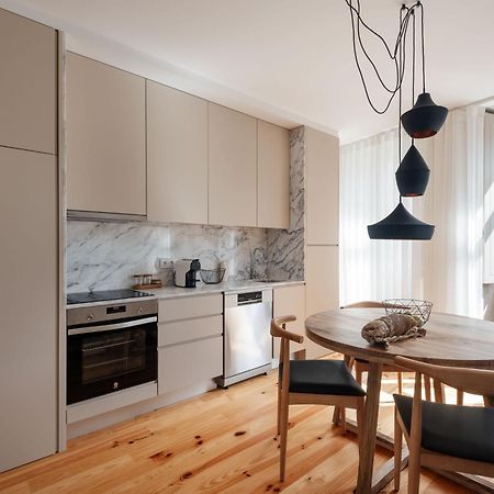 Stylish Apartment In City Center Porto Bagian luar foto