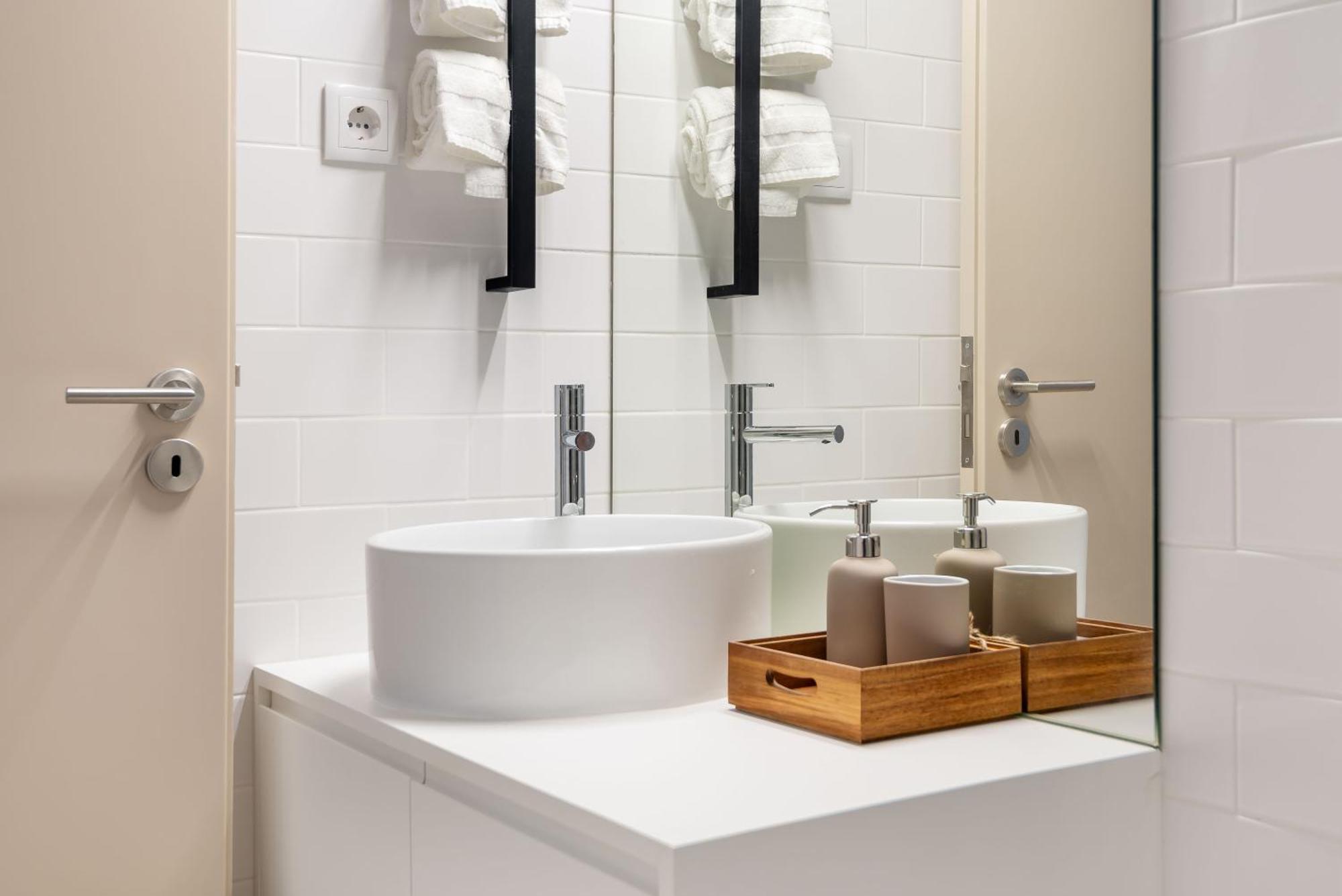 Stylish Apartment In City Center Porto Bagian luar foto