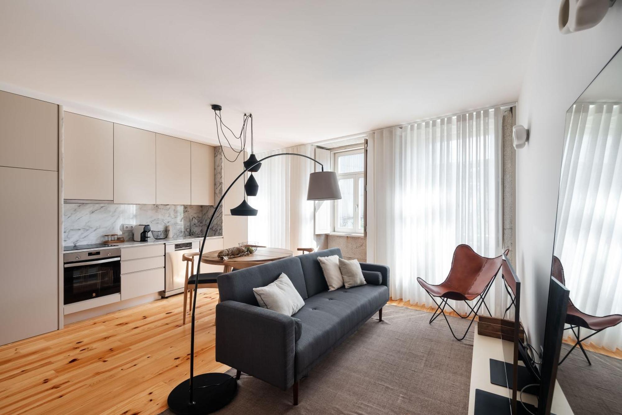 Stylish Apartment In City Center Porto Bagian luar foto